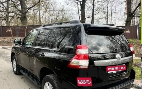 Toyota Land Cruiser Prado 150 рестайлинг 2, 2013 год, 3 290 000 рублей, 3 фотография