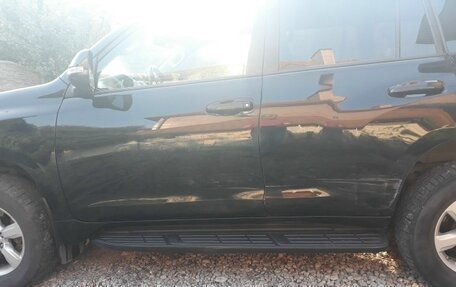 Toyota Land Cruiser Prado 150 рестайлинг 2, 2013 год, 3 290 000 рублей, 17 фотография