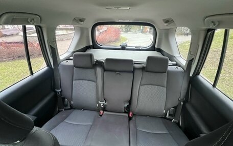 Toyota Land Cruiser Prado 150 рестайлинг 2, 2013 год, 3 290 000 рублей, 15 фотография