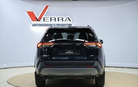 Toyota RAV4, 2019 год, 2 990 000 рублей, 6 фотография