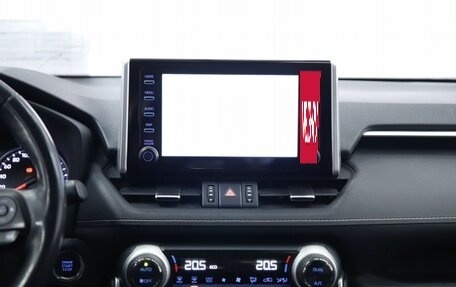 Toyota RAV4, 2019 год, 2 990 000 рублей, 13 фотография