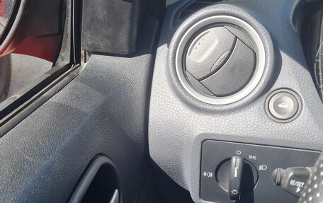Ford Fiesta, 2007 год, 290 000 рублей, 11 фотография