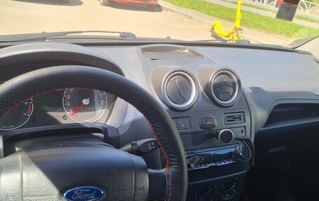 Ford Fiesta, 2007 год, 290 000 рублей, 8 фотография