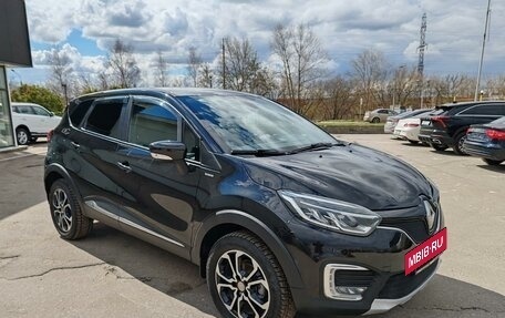 Renault Kaptur I рестайлинг, 2017 год, 1 299 000 рублей, 3 фотография