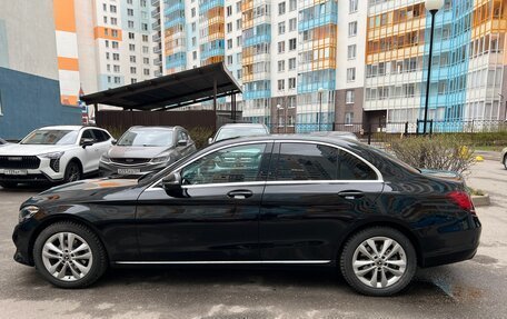 Mercedes-Benz C-Класс, 2019 год, 2 900 000 рублей, 4 фотография