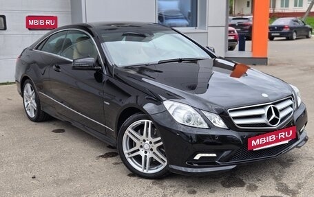 Mercedes-Benz E-Класс, 2010 год, 2 050 000 рублей, 2 фотография