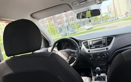 Hyundai Solaris II рестайлинг, 2018 год, 1 250 000 рублей, 11 фотография
