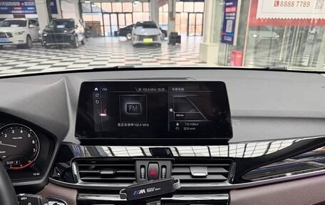 BMW X1, 2022 год, 2 200 000 рублей, 13 фотография