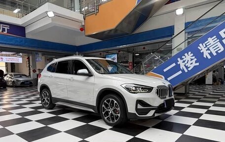 BMW X1, 2022 год, 2 200 000 рублей, 3 фотография