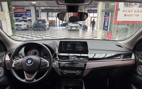BMW X1, 2022 год, 2 200 000 рублей, 9 фотография