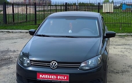 Volkswagen Polo VI (EU Market), 2014 год, 880 000 рублей, 1 фотография