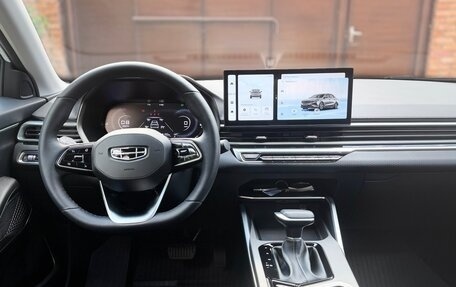 Geely Emgrand, 2024 год, 1 850 000 рублей, 11 фотография