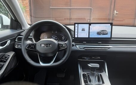 Geely Emgrand, 2024 год, 1 850 000 рублей, 13 фотография