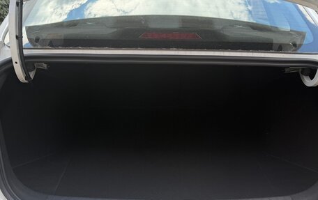 Geely Emgrand, 2024 год, 1 850 000 рублей, 17 фотография