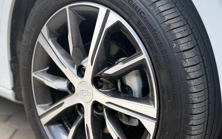Geely Emgrand, 2024 год, 1 850 000 рублей, 20 фотография