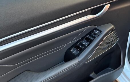 Geely Emgrand, 2024 год, 1 850 000 рублей, 30 фотография
