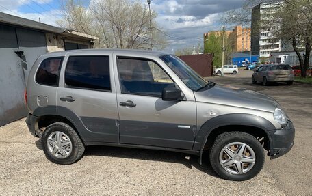 Chevrolet Niva I рестайлинг, 2013 год, 340 000 рублей, 5 фотография