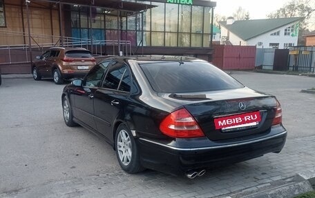 Mercedes-Benz E-Класс, 2004 год, 650 000 рублей, 4 фотография