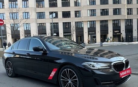 BMW 5 серия, 2021 год, 4 300 000 рублей, 2 фотография