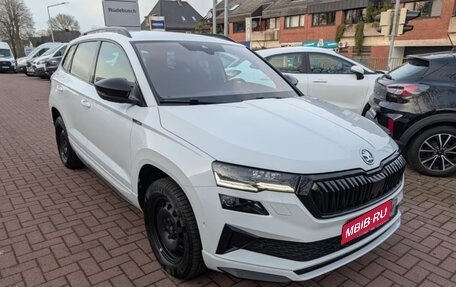 Skoda Karoq I, 2022 год, 3 611 454 рублей, 2 фотография