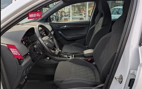 Skoda Karoq I, 2022 год, 3 611 454 рублей, 8 фотография