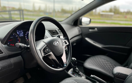 Hyundai Solaris II рестайлинг, 2015 год, 790 000 рублей, 14 фотография