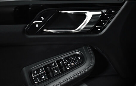 Porsche Macan I рестайлинг, 2015 год, 2 630 000 рублей, 10 фотография
