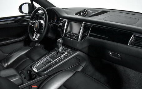 Porsche Macan I рестайлинг, 2015 год, 2 630 000 рублей, 14 фотография