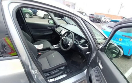 Honda Fit, 2021 год, 1 050 000 рублей, 11 фотография