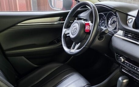 Mazda 6, 2019 год, 2 600 000 рублей, 4 фотография