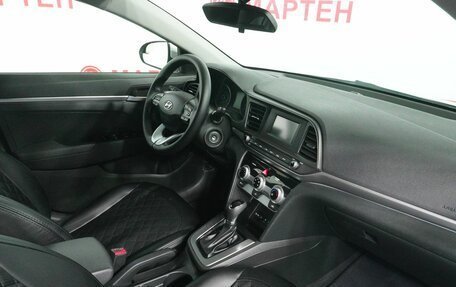 Hyundai Elantra VI рестайлинг, 2018 год, 1 680 000 рублей, 10 фотография