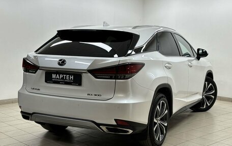 Lexus RX IV рестайлинг, 2021 год, 5 700 000 рублей, 4 фотография