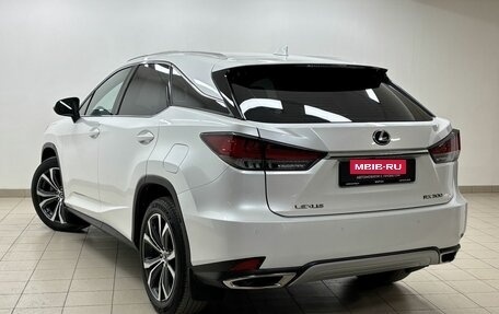 Lexus RX IV рестайлинг, 2021 год, 5 700 000 рублей, 6 фотография