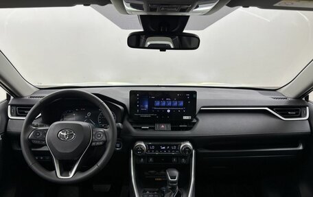 Toyota RAV4, 2025 год, 4 450 000 рублей, 17 фотография