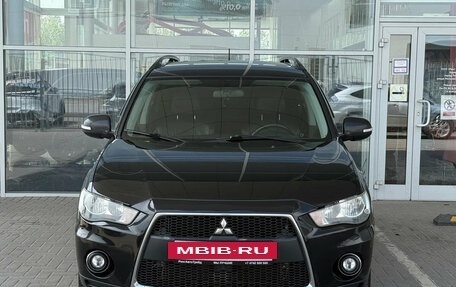 Mitsubishi Outlander III рестайлинг 3, 2010 год, 1 149 000 рублей, 3 фотография