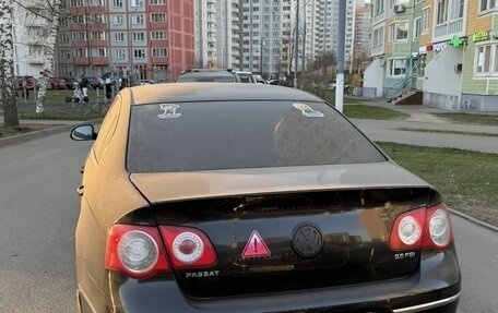 Volkswagen Passat B6, 2006 год, 550 000 рублей, 2 фотография