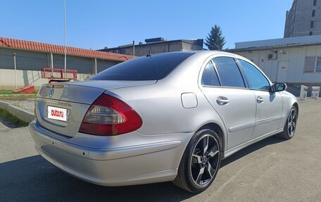 Mercedes-Benz E-Класс, 2002 год, 450 000 рублей, 6 фотография