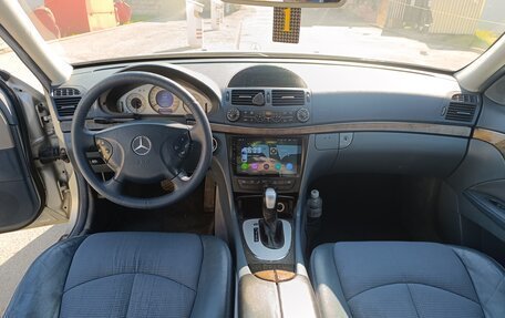 Mercedes-Benz E-Класс, 2002 год, 450 000 рублей, 9 фотография