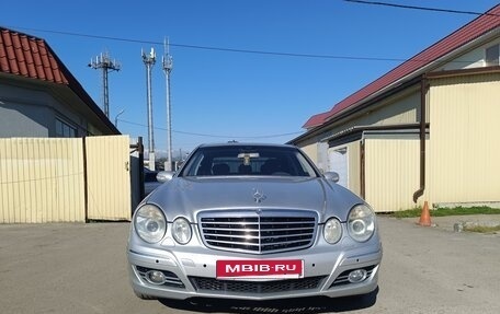 Mercedes-Benz E-Класс, 2002 год, 450 000 рублей, 2 фотография