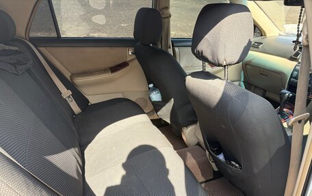 Toyota Corolla, 2002 год, 690 000 рублей, 12 фотография