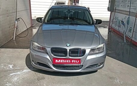 BMW 3 серия, 2010 год, 1 400 000 рублей, 2 фотография