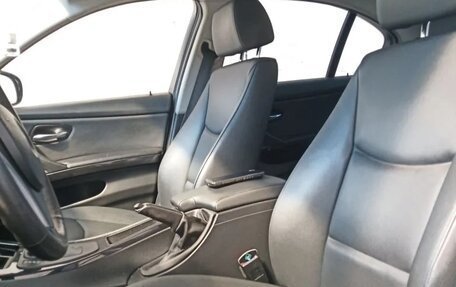 BMW 3 серия, 2010 год, 1 400 000 рублей, 11 фотография