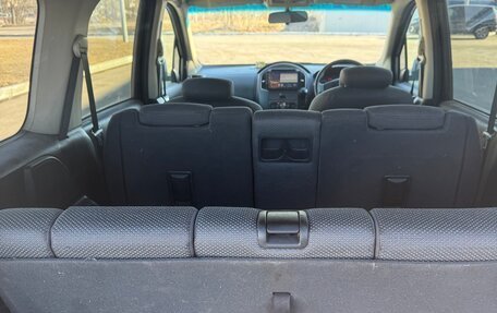 Nissan Lafesta I, 2005 год, 520 000 рублей, 22 фотография