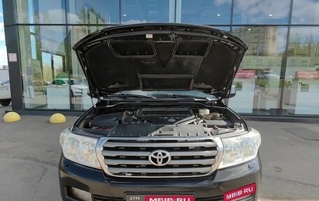 Toyota Land Cruiser 200, 2010 год, 1 999 800 рублей, 11 фотография