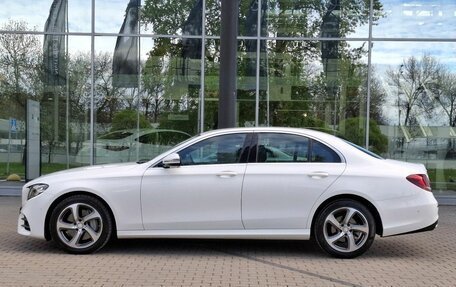 Mercedes-Benz E-Класс, 2020 год, 4 250 000 рублей, 2 фотография