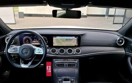 Mercedes-Benz E-Класс, 2020 год, 4 250 000 рублей, 23 фотография