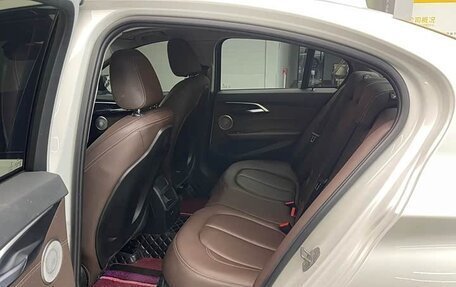 BMW 1 серия, 2022 год, 1 510 000 рублей, 16 фотография