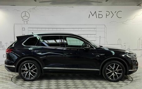 Volkswagen Touareg III, 2022 год, 7 500 000 рублей, 6 фотография
