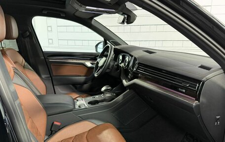 Volkswagen Touareg III, 2022 год, 7 500 000 рублей, 26 фотография