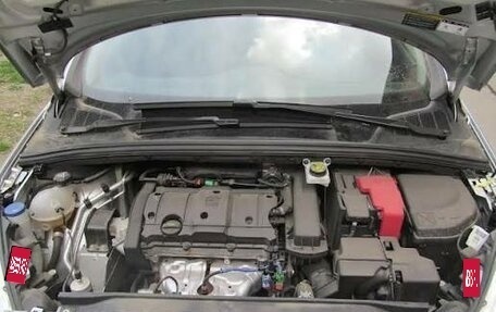 Peugeot 408 I рестайлинг, 2015 год, 360 000 рублей, 14 фотография